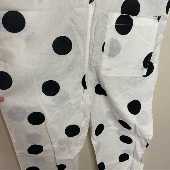 ASOS DESIGN BUTTON FRONT LINEN MINIMALIST THROW ON JUMPSUIT IN MONO DOT … - Picture 10 of 11